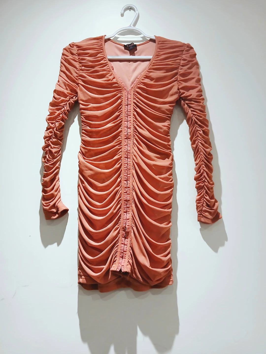 Women Small Fiestar Ruched Mesh Top