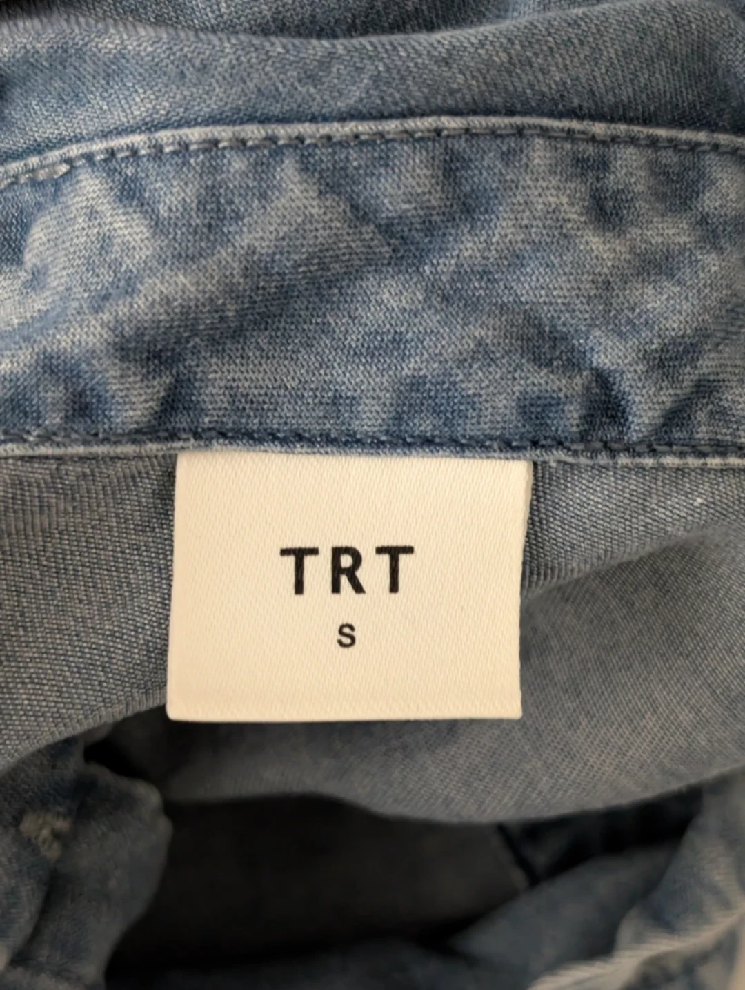 TRT Denim Jeans Cute Women's Button-Up Shirt ptp 18" - photo 2