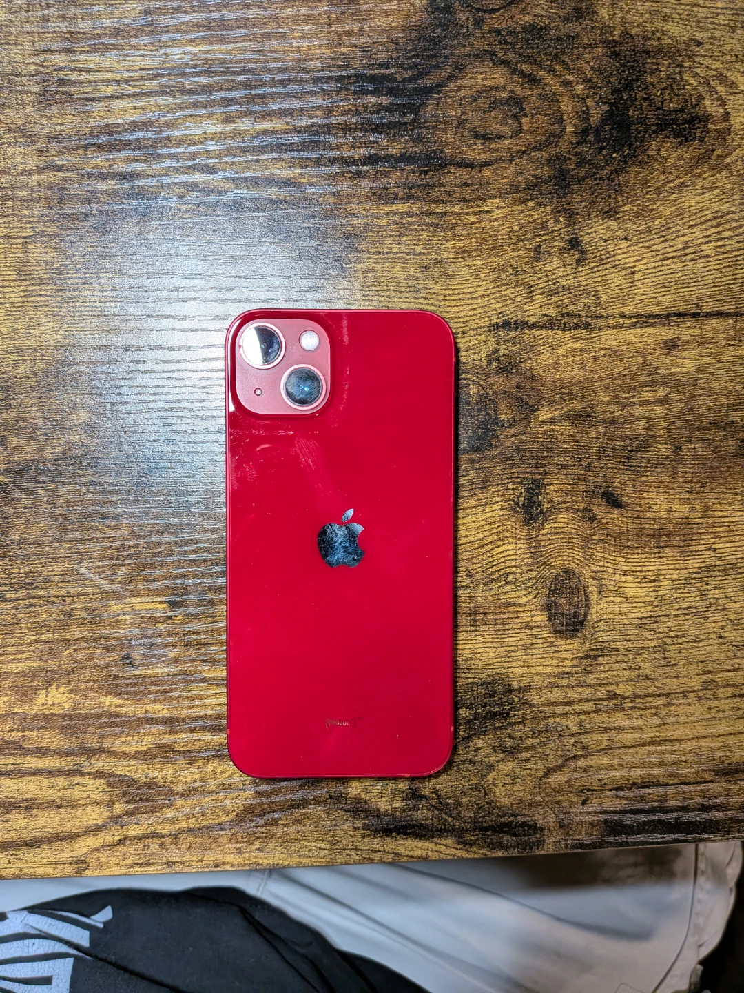 Apple iPhone 13 - Red 128 gb