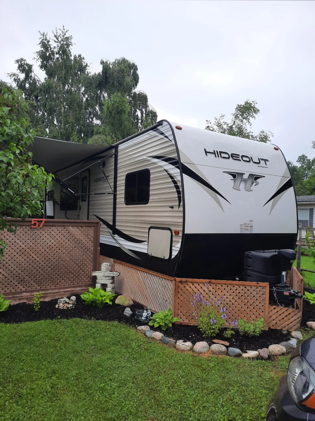 Keystone Hideout 28RKS Travel Trailer - photo 2