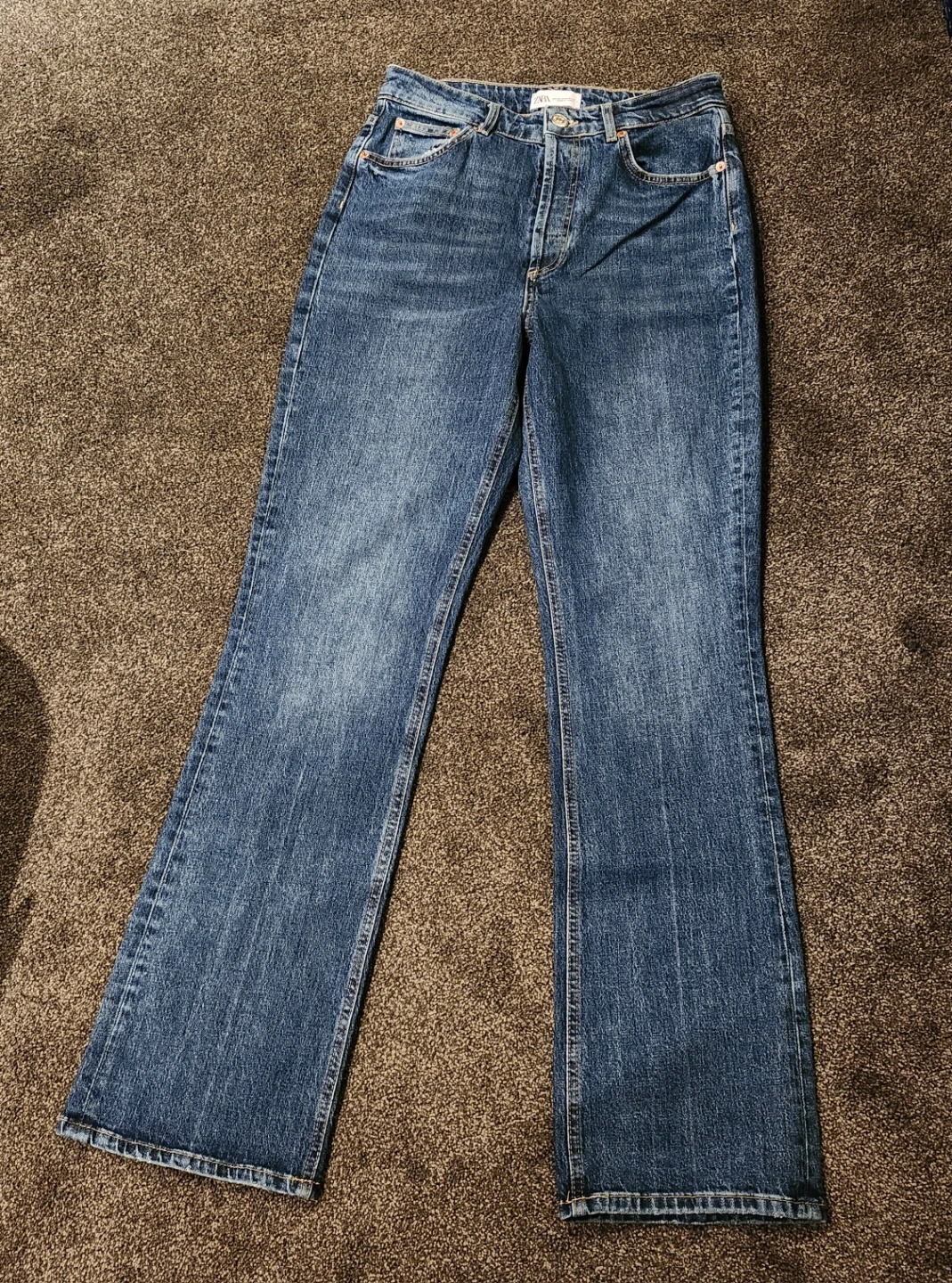 Zara Flare Jeans - Size 8 US / 40 EUR