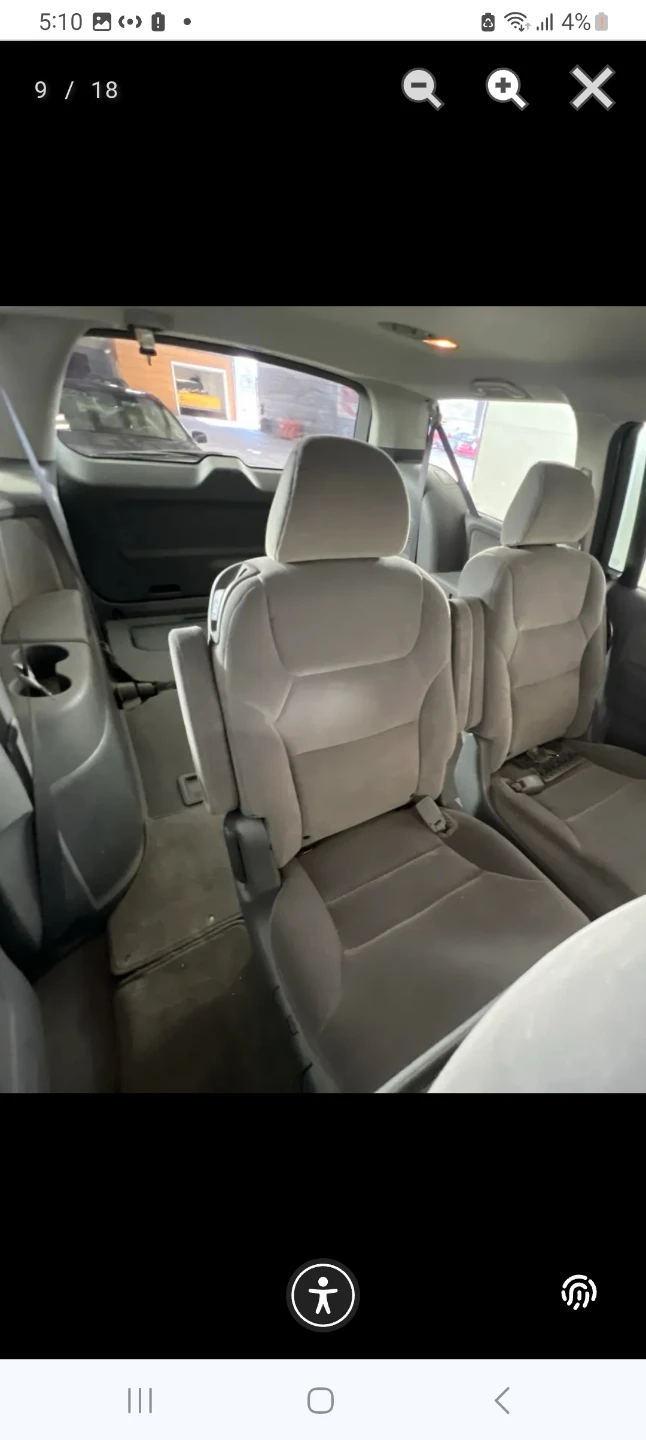 Honda Odyssey Minivan - photo 4