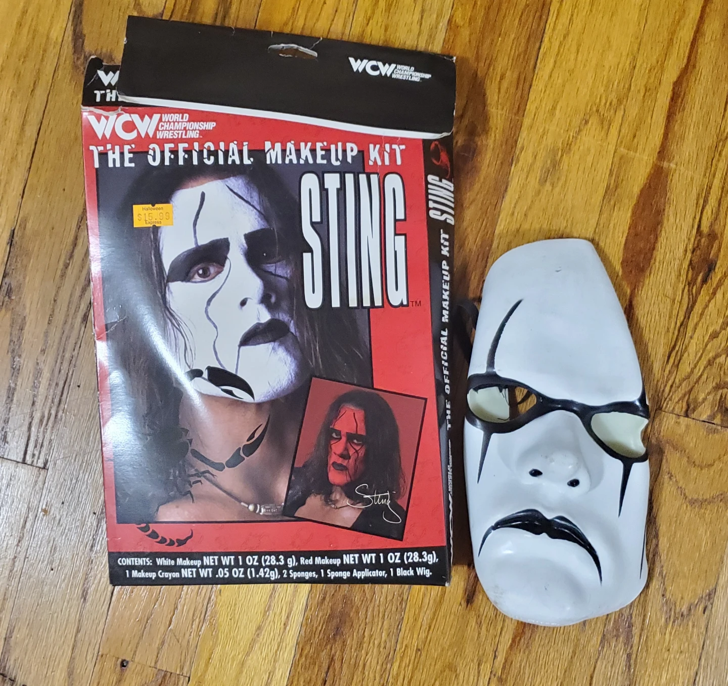 WCW The Official Sting Makeup Kit