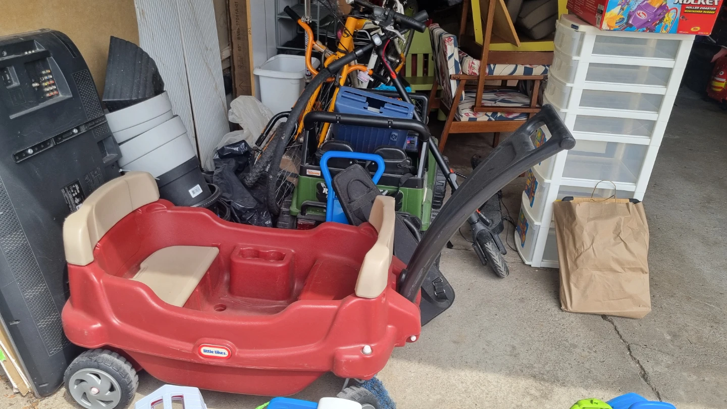 Little Tikes Cozy Coupe Wagon Red/Tan - photo 4
