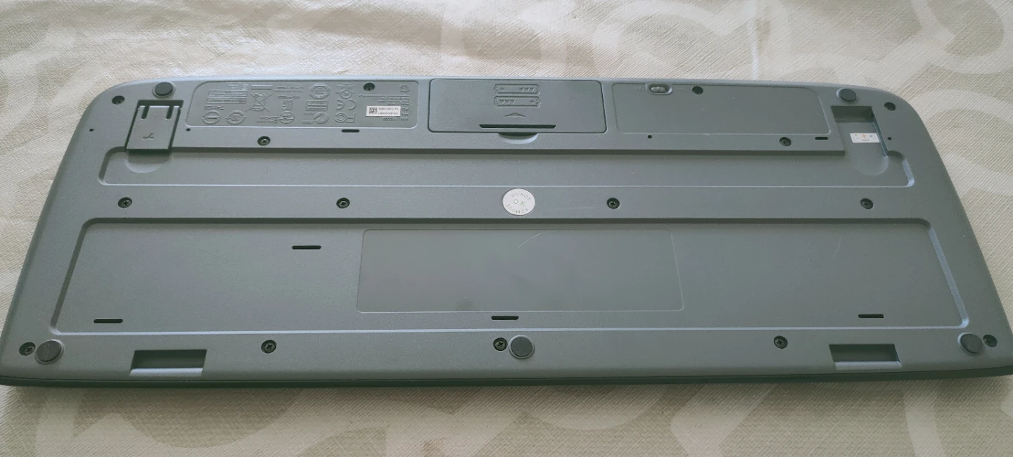Logitech Wireless Keyboard - photo 2
