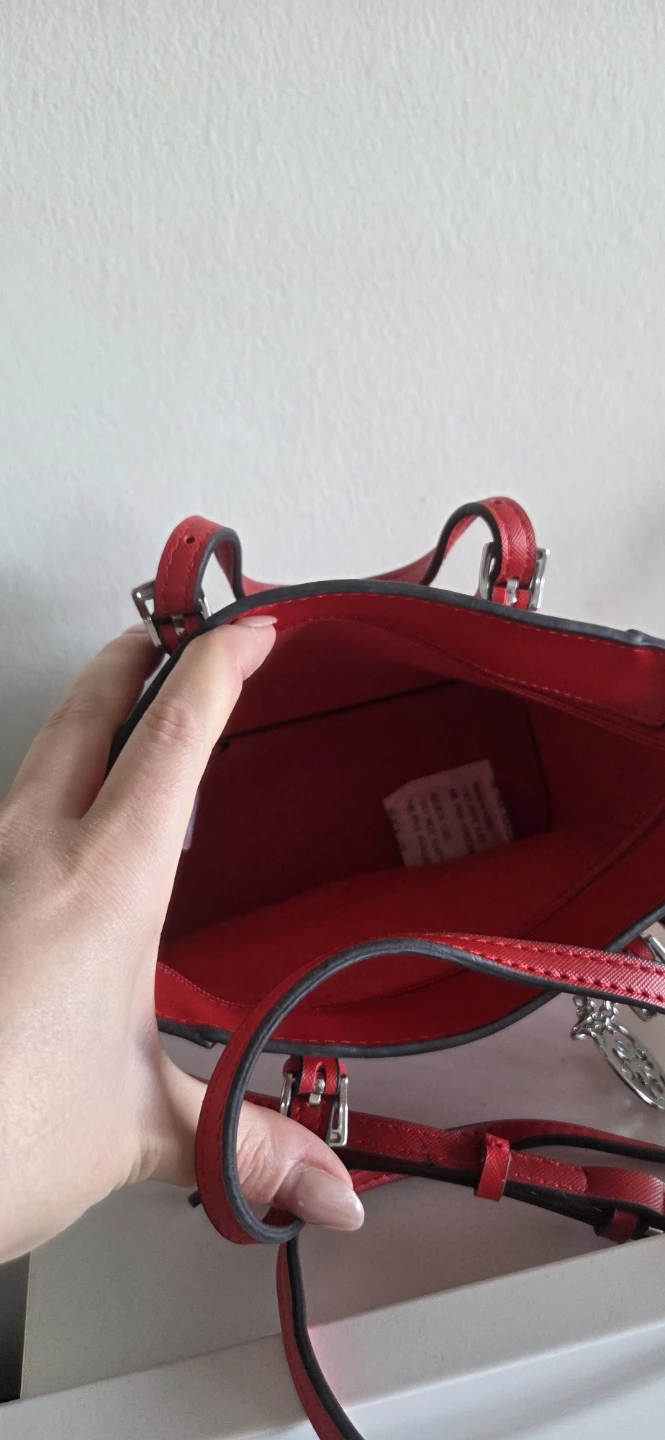 Red Guess Bag NEW! - photo 4
