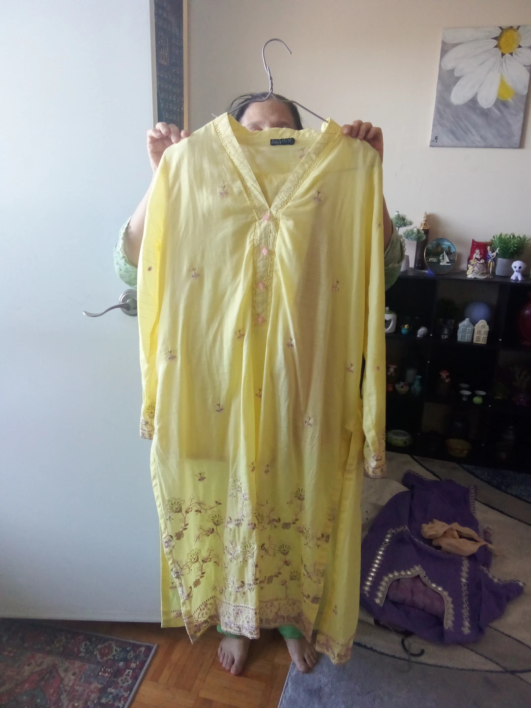 Three traditional South Asian style kurtis - photo 3