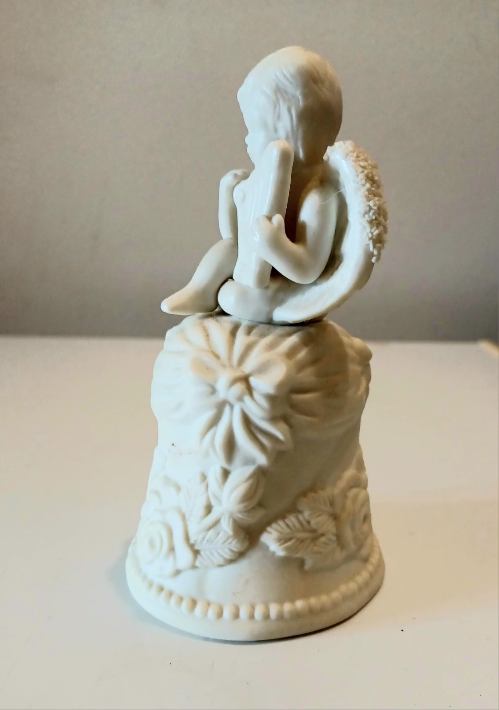 Cherub Figurine Bell - photo 2