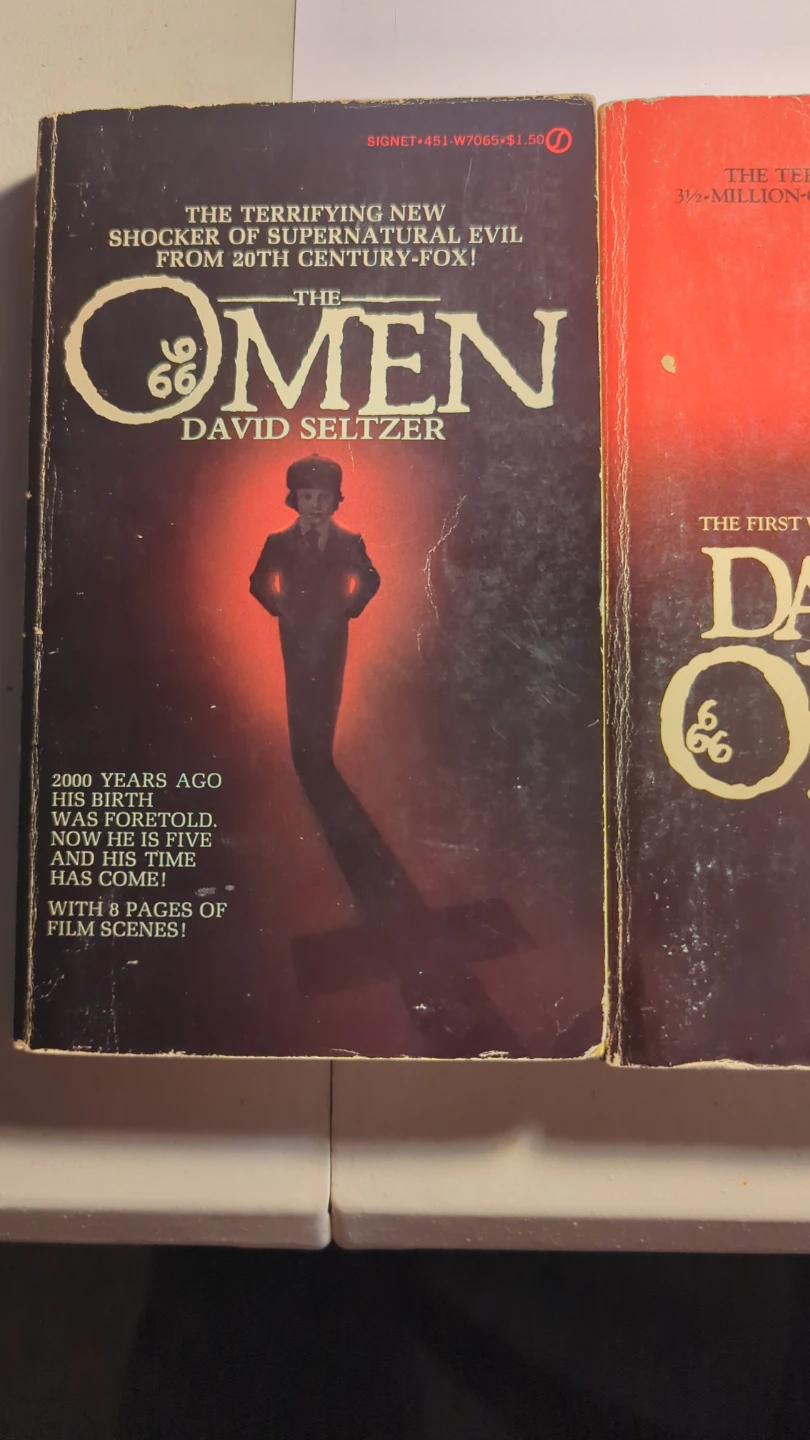 The Omen Book Series Novels 1976 - photo 2