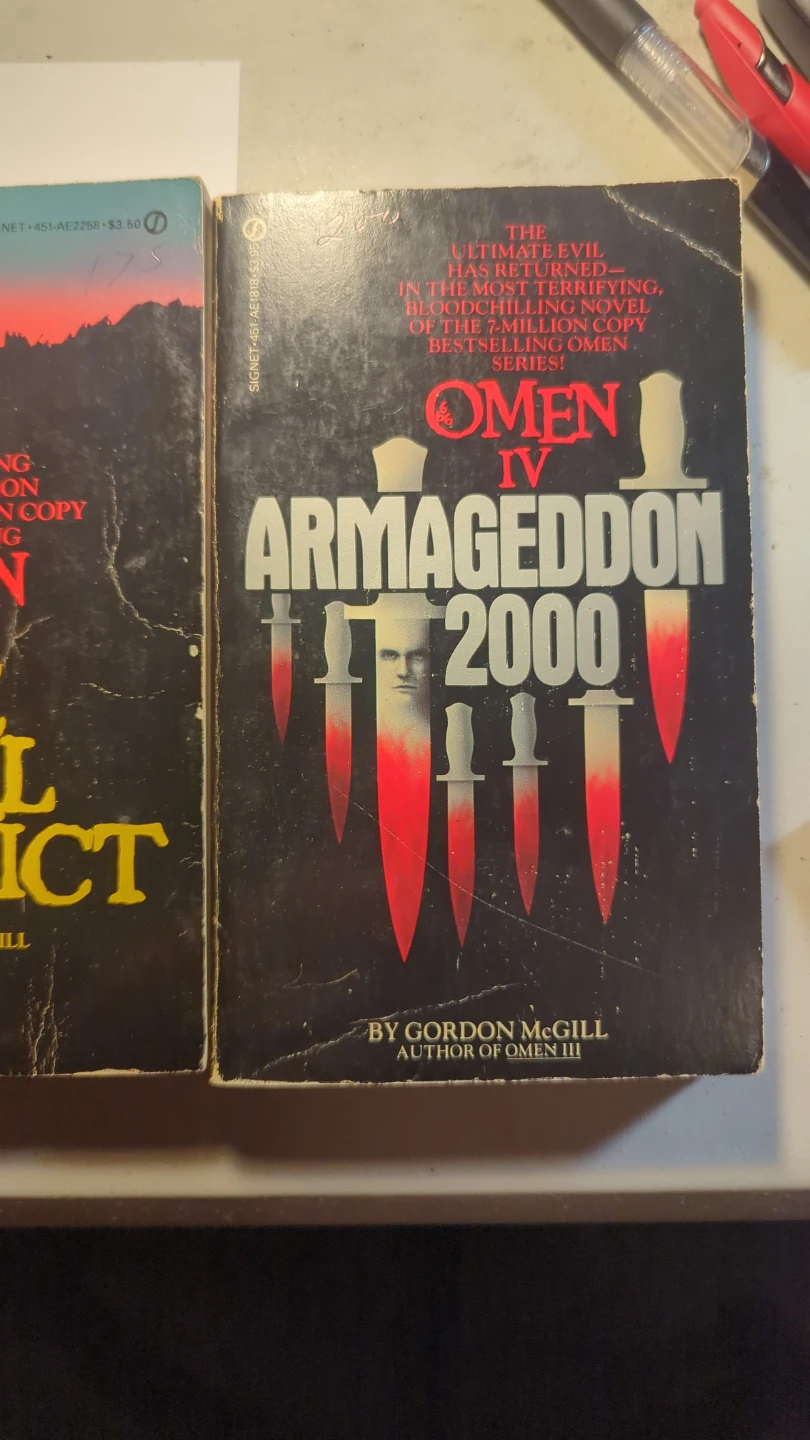 The Omen Book Series Novels 1976 - photo 4