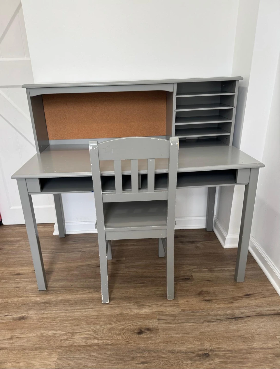 Gray Kids Desk with Hutch and Chair