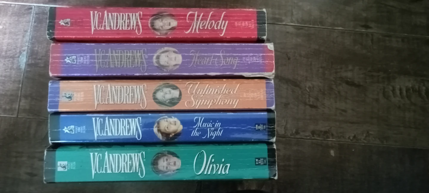 V.C. Andrew's Melody series 5 books