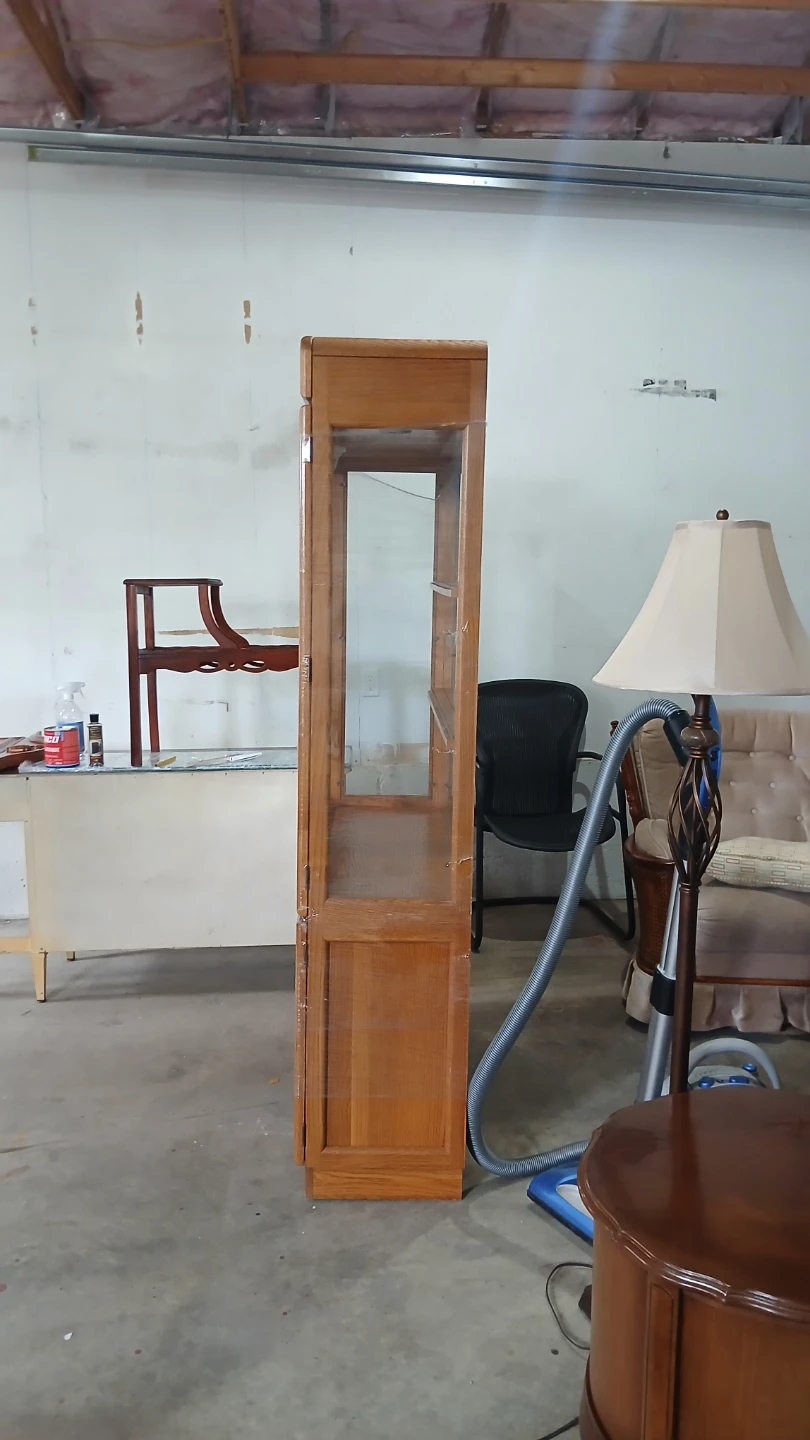 Oak Display Cabinet with Glass Doors - photo 3