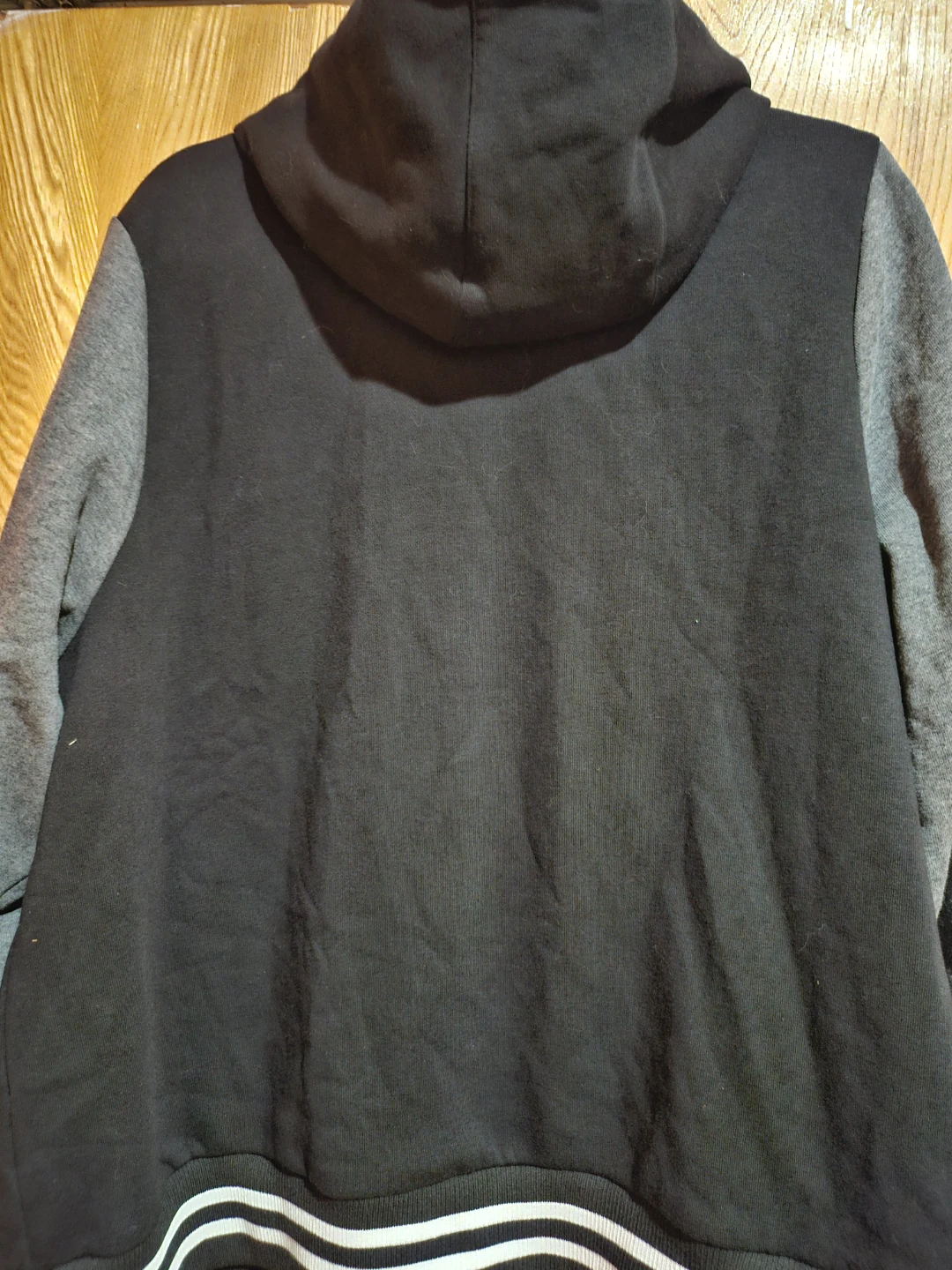 Torrid Black & Grey Varsity Hooded Jacket Size 3 - photo 3
