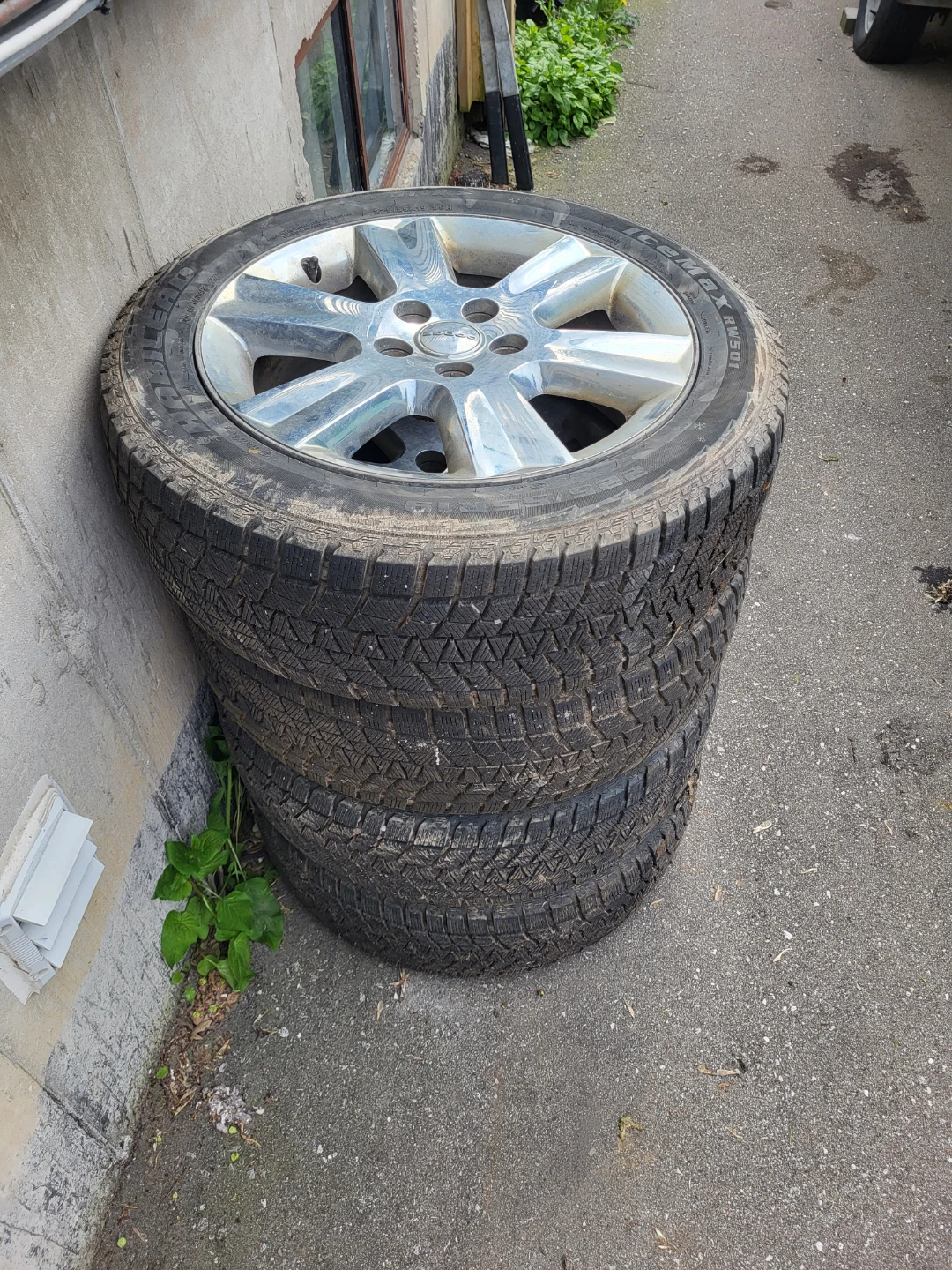 Set of 4 Winter Tires with Rims