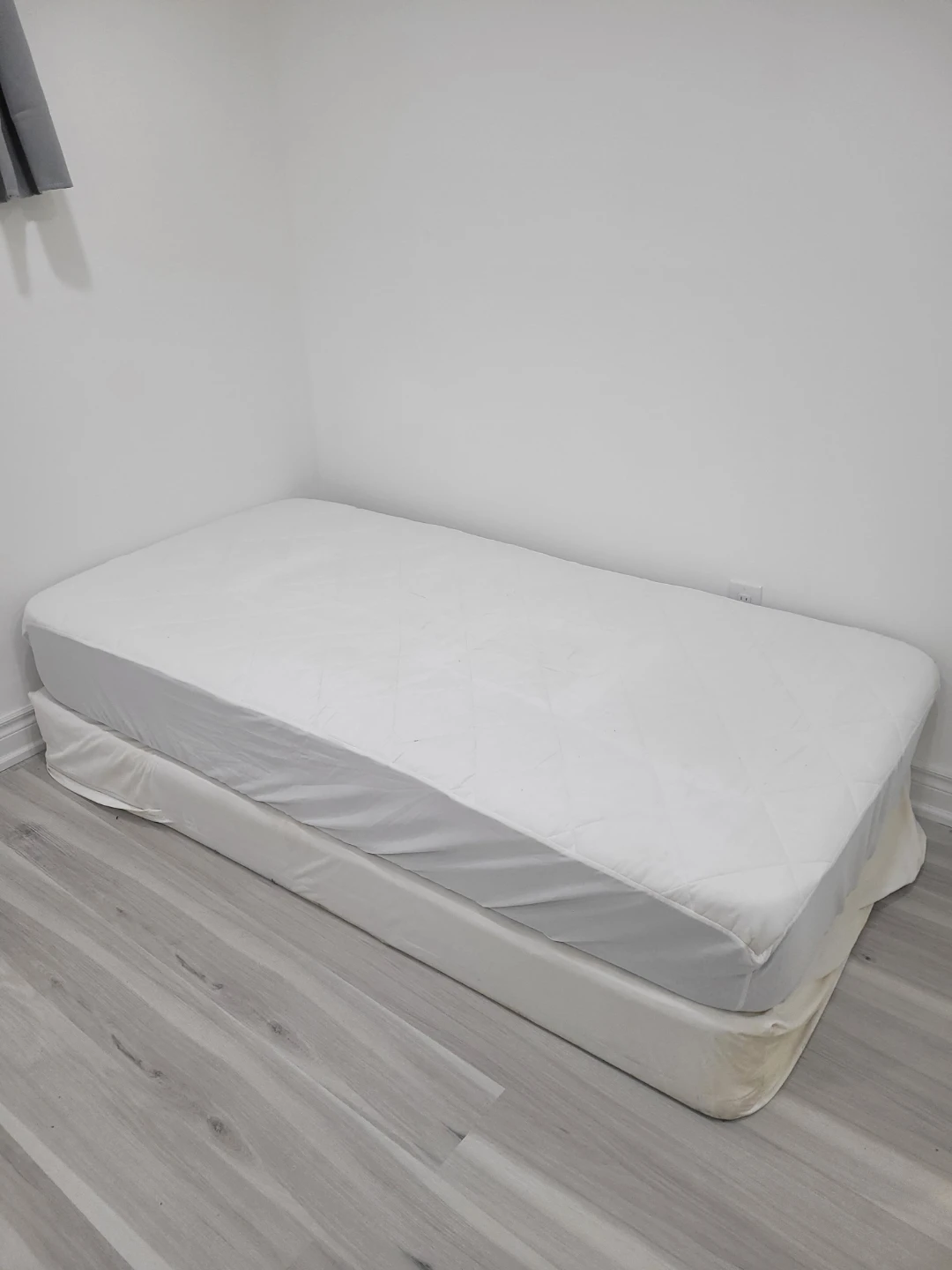 Single bed - photo 3