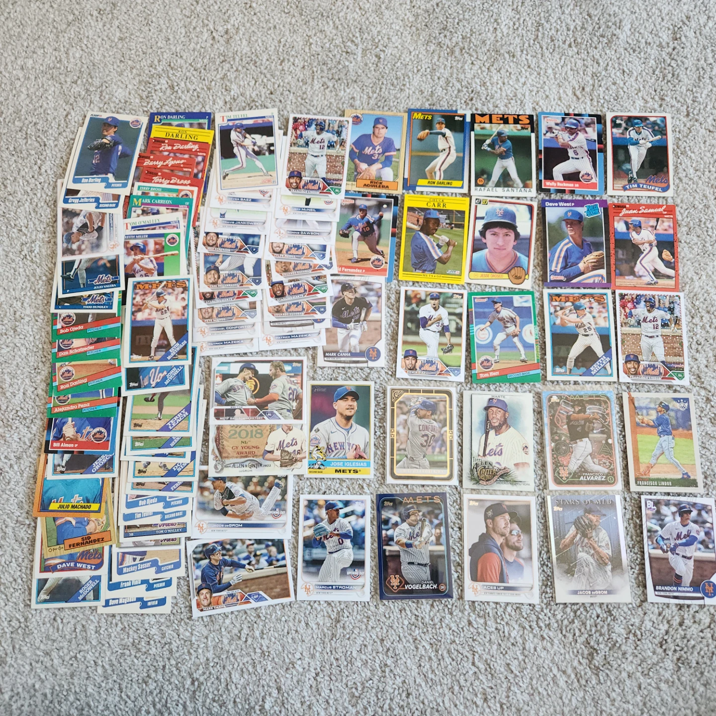 New York Mets, 100 Baseball Cards Team lot - photo 5