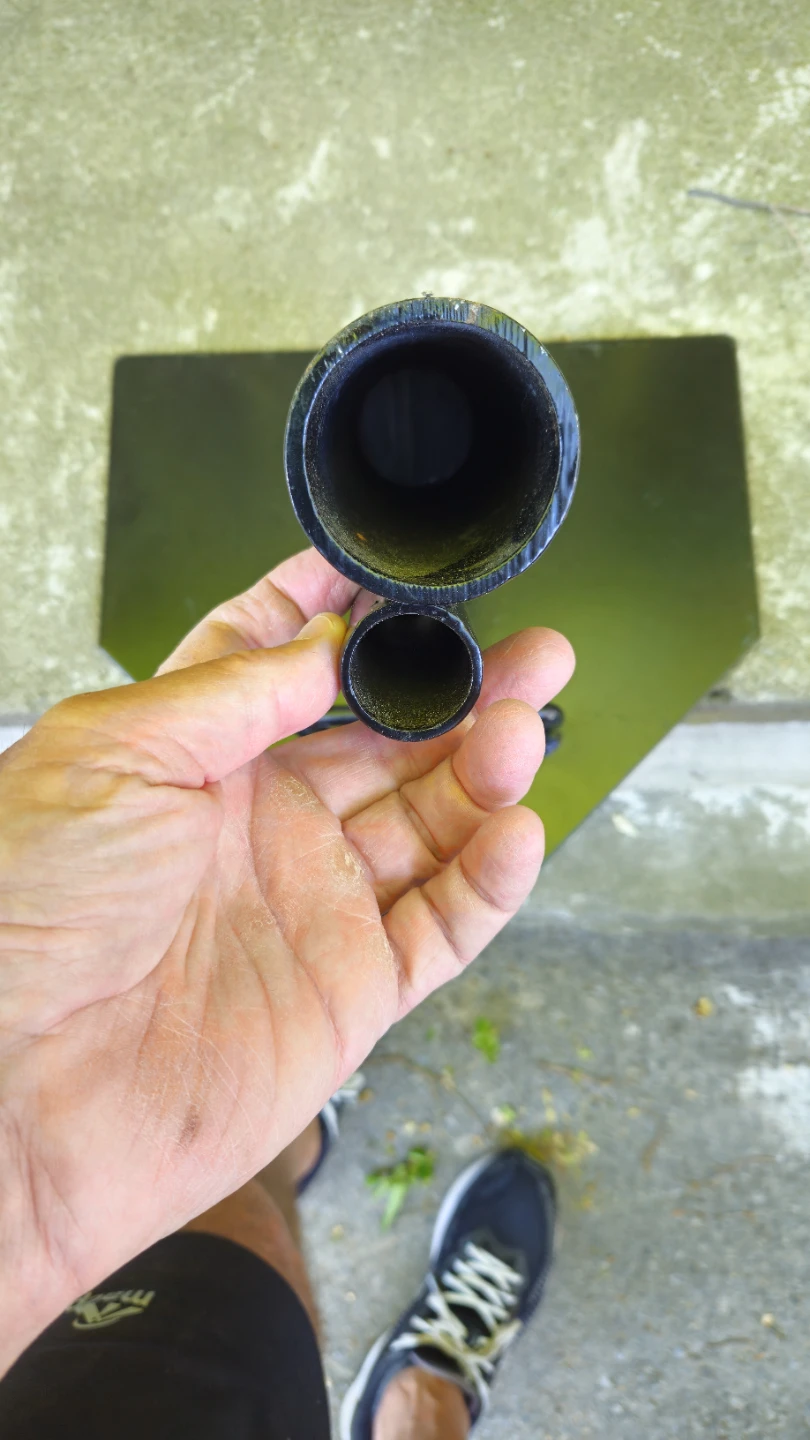 Black Metal Post Holder - photo 2