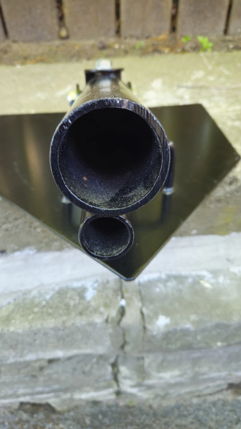 Black Metal Post Holder - photo 3