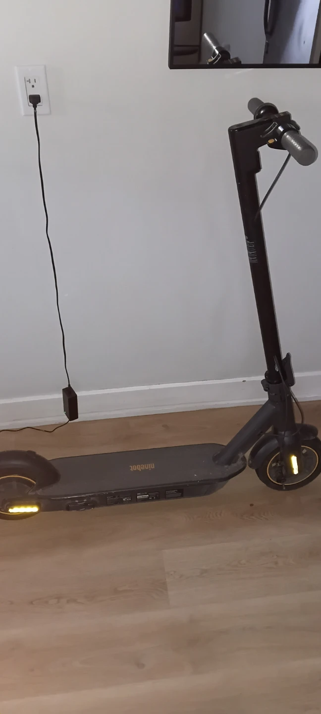 Ninebot Electric KickScooter - photo 2