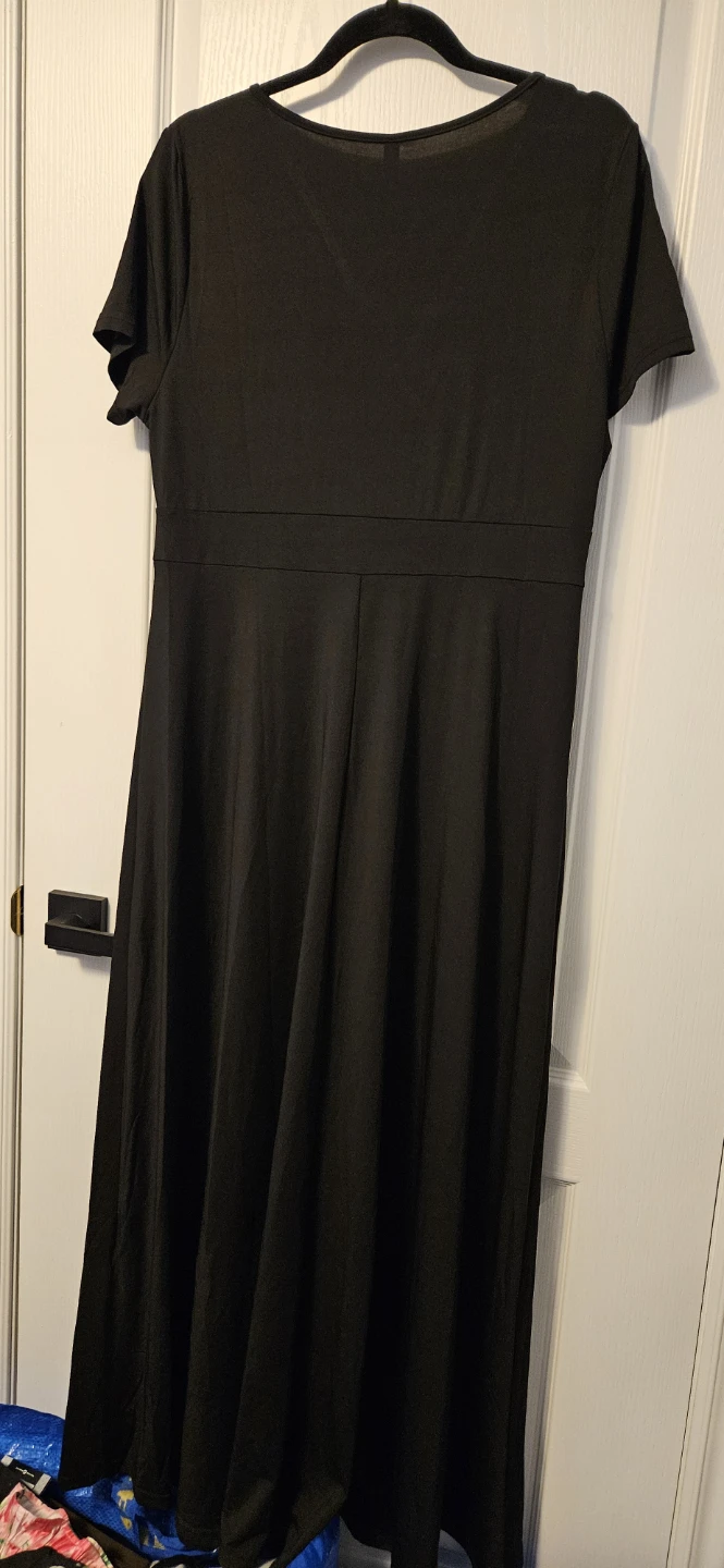 POSESHE Black V-Neck Maxi Dress XL - photo 2