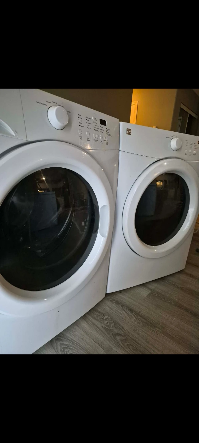 Kenmore Washing Machine and Dryer Set - photo 2