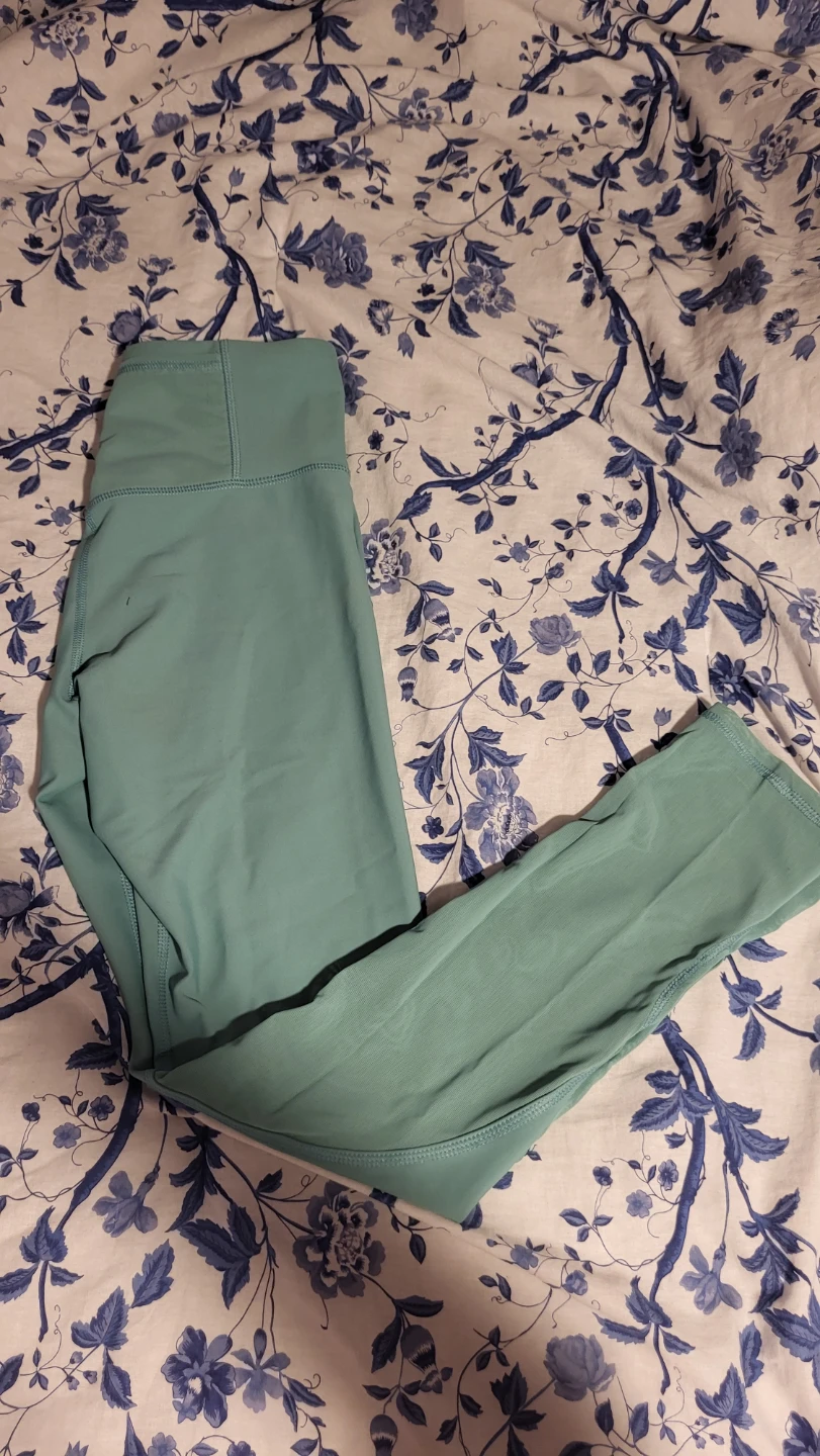 Green Old Navy active leggings