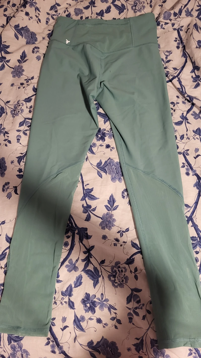 Green Old Navy active leggings - photo 3