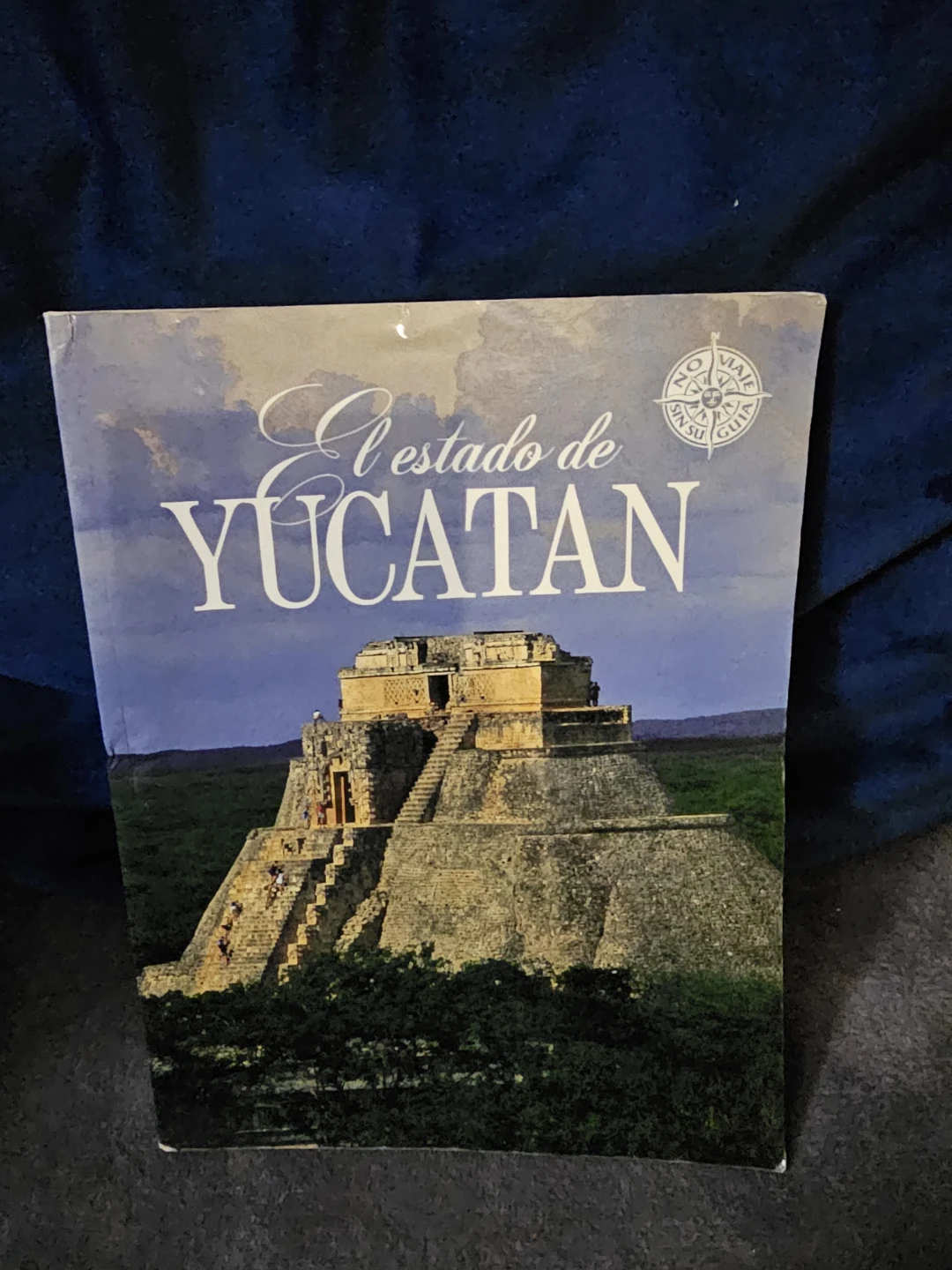 El Estado de Yucatan Book