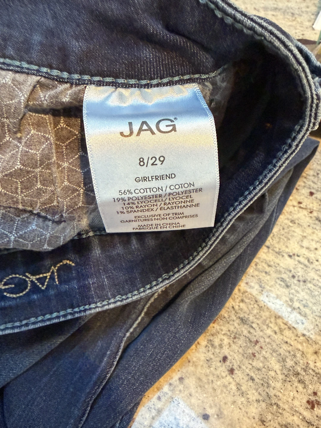 JAG Jeans "Girlfriend" Distressed Slim Jeans Size 8/29 - photo 4