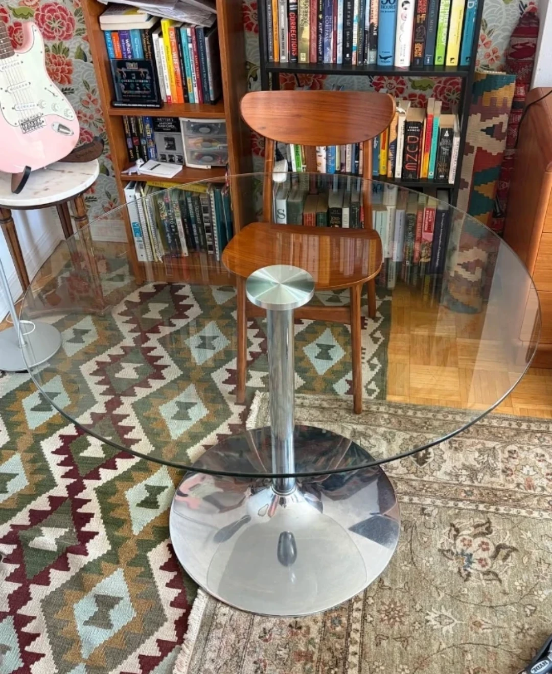Glass dining table for 4 chairs
