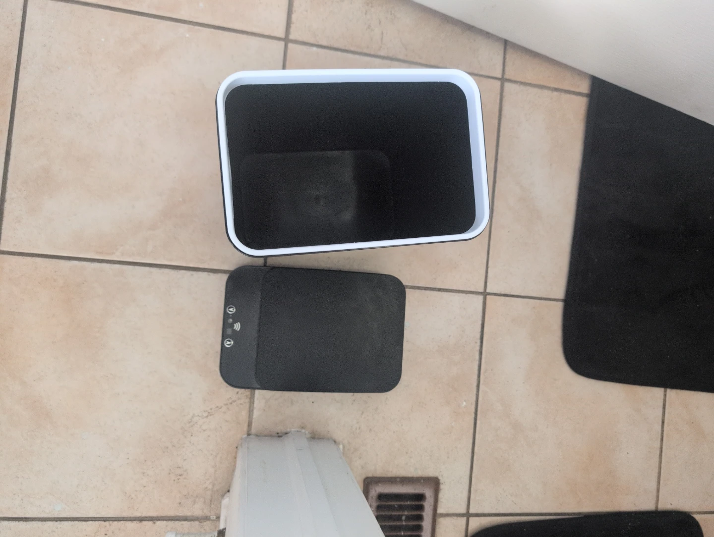 Black Automatic Motion Sensor Trash Can set of 3 - photo 5