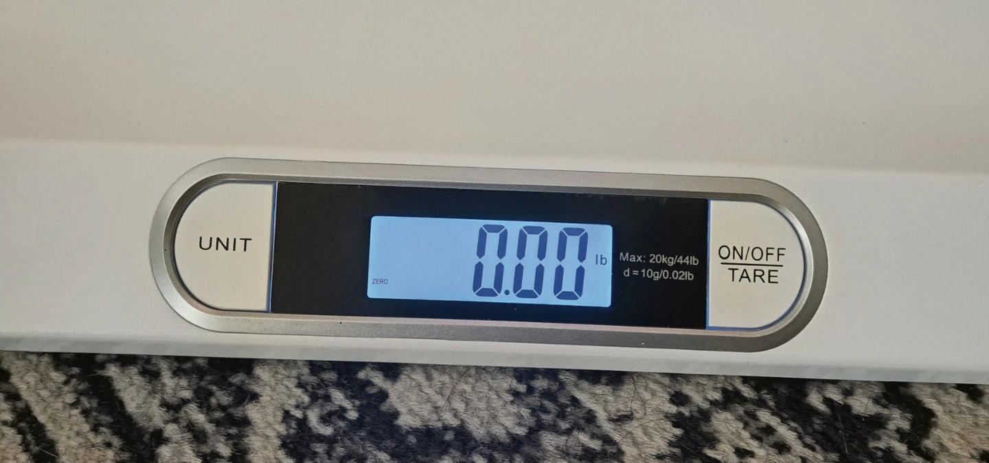Digital Pet Scale - Max 44 lbs - photo 2