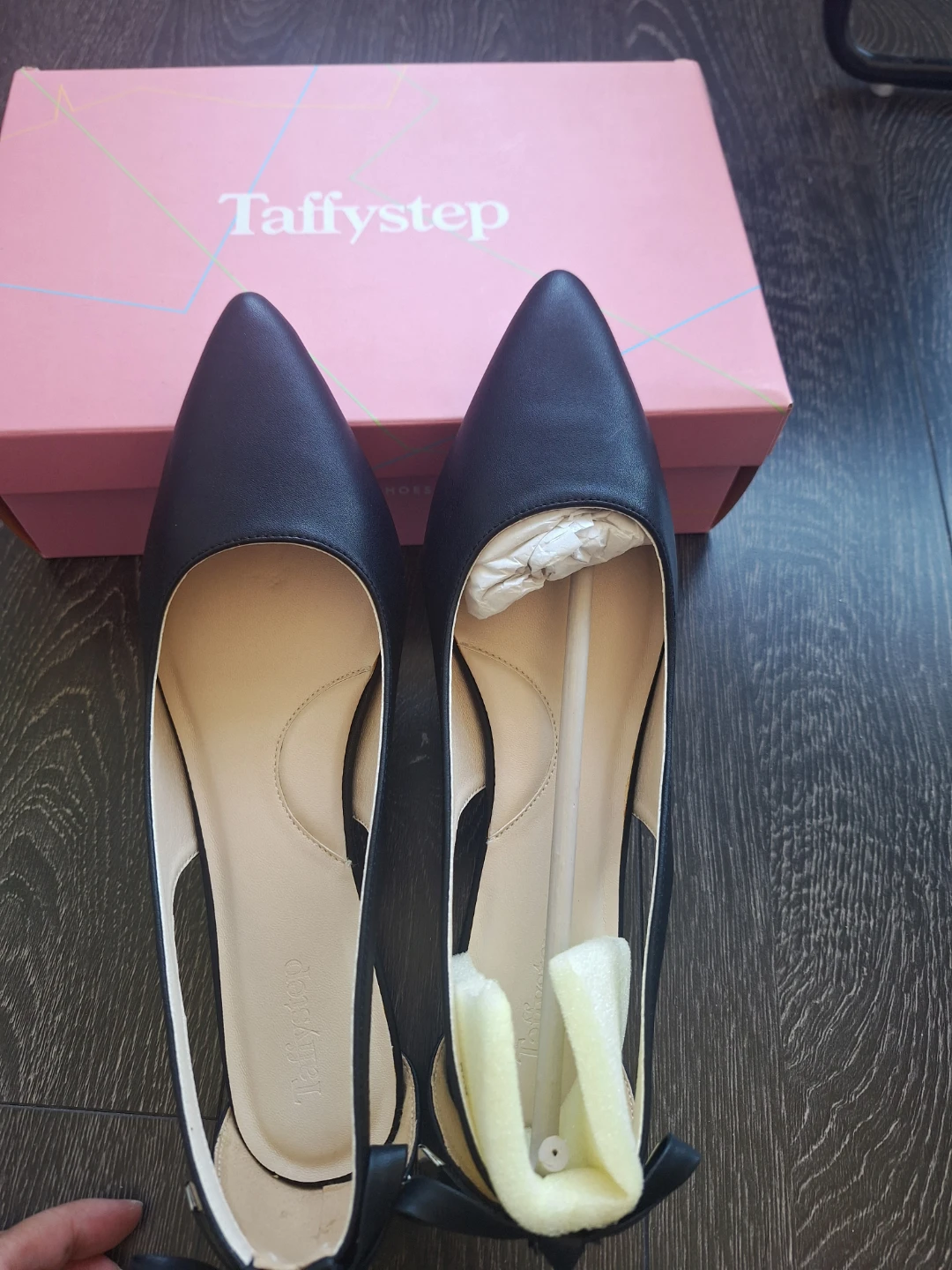 Taffystep Black Pointed Toe Flats - Size 8.5M