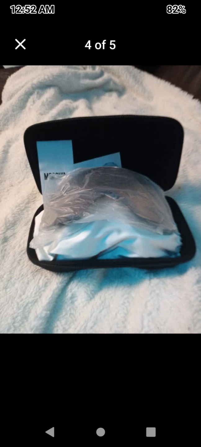 Moschino Ski Goggles with Case and Cleaning Cloth - photo 5