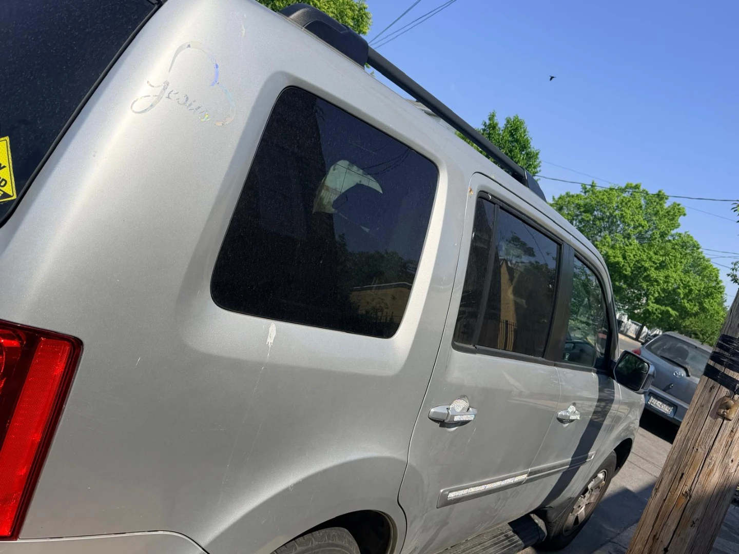 Selling My Well Maintained 2009 Honda Pilot - photo 3