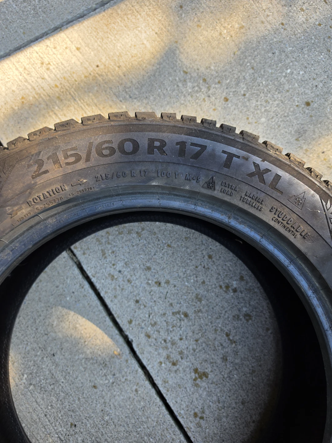 Continental IceContact 215/60 R17 XL Winter Tire - photo 3
