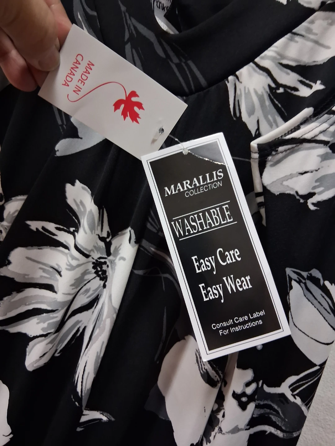 Marallis Collection Women's Floral Dress XXL/TTG. NEW WITH TAGS. - photo 2