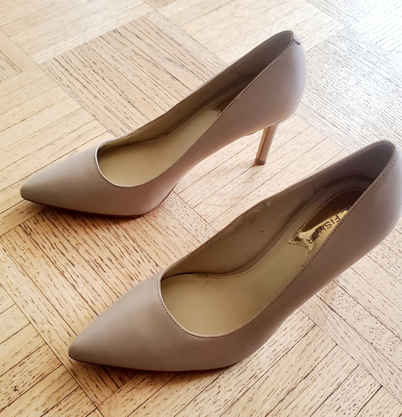 Marc Fisher Women's Beige Pointed Toe Heels - photo 2
