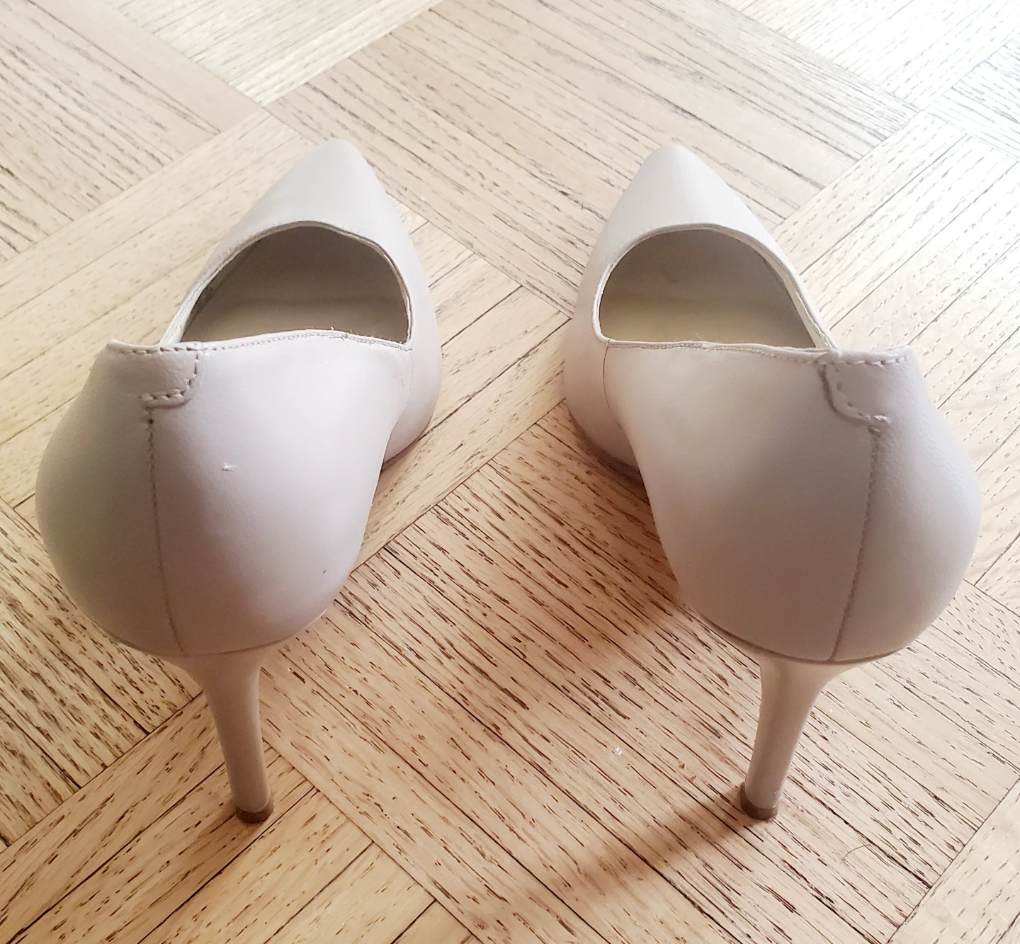 Marc Fisher Women's Beige Pointed Toe Heels - photo 3