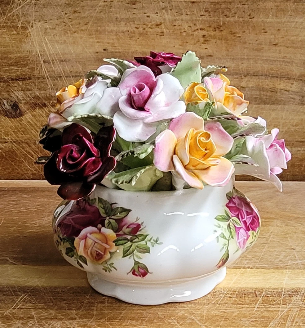 Royal Albert "Old Country Roses" Posy Bouquet