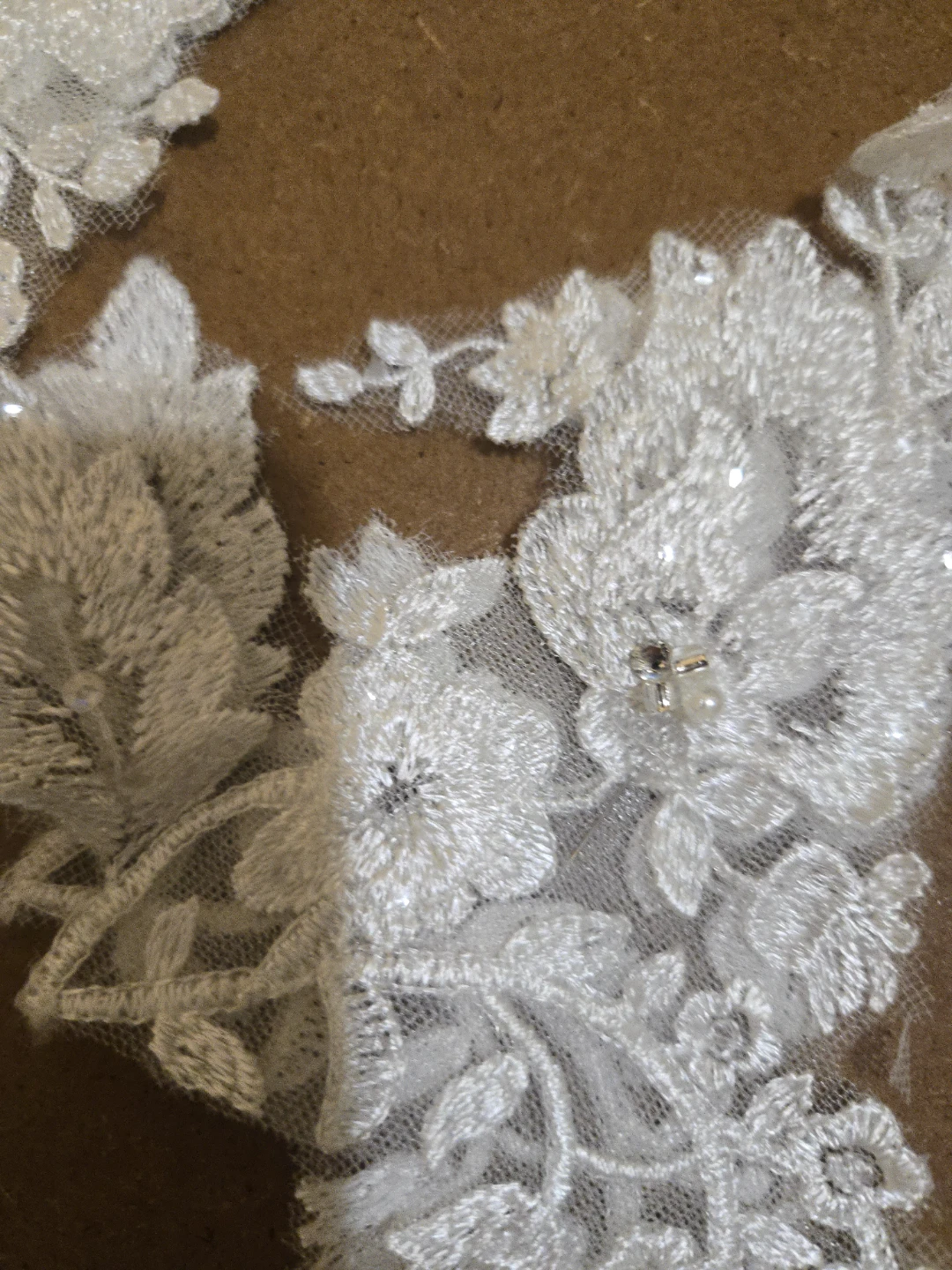 White Lace Appliques with Beads and Sequins - Bridal/Crafting - photo 5