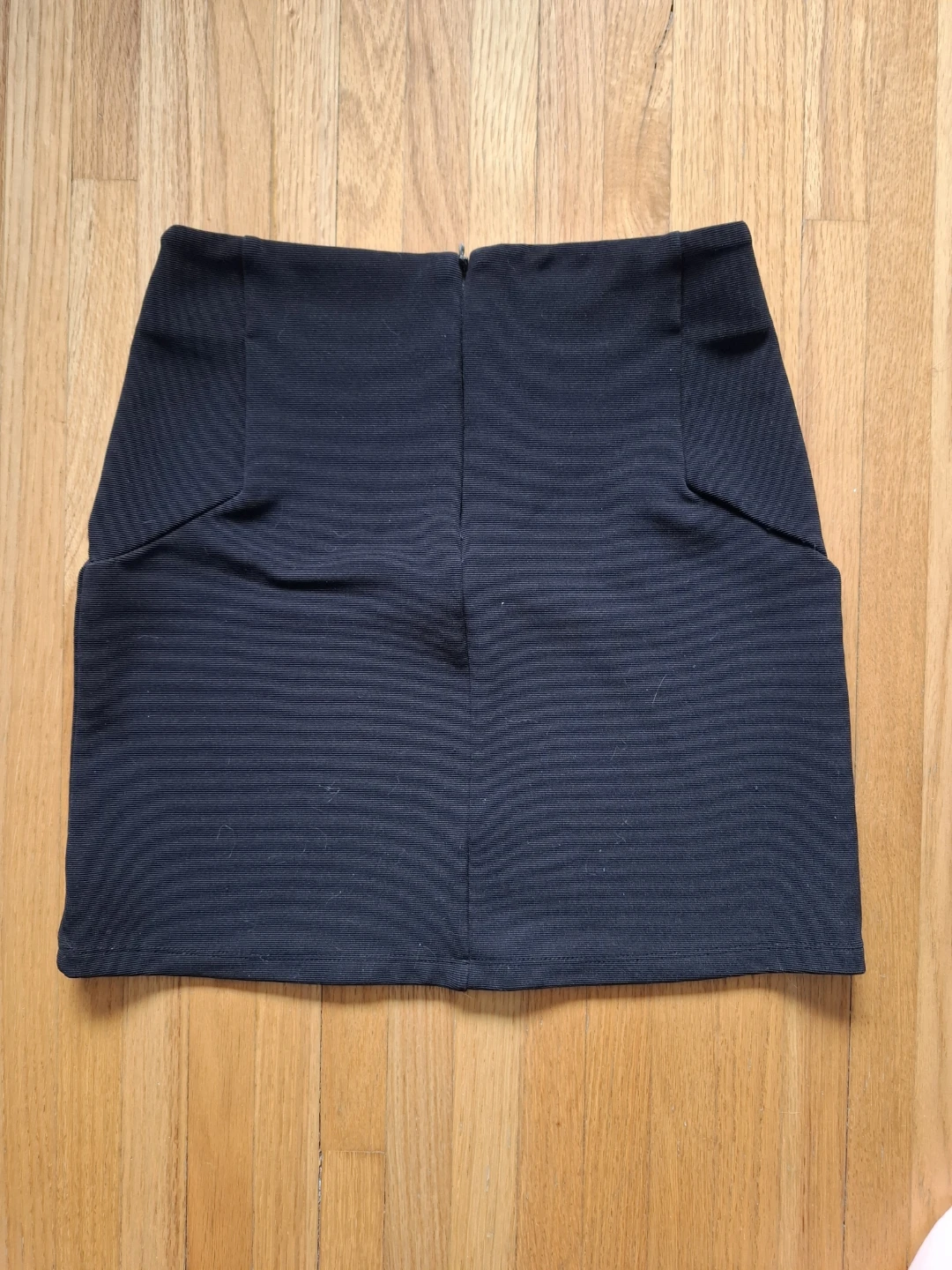 Black mini skirt - photo 2