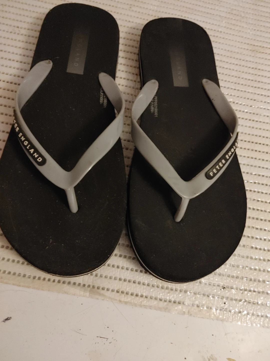 Peter England Flip Flops - size 9