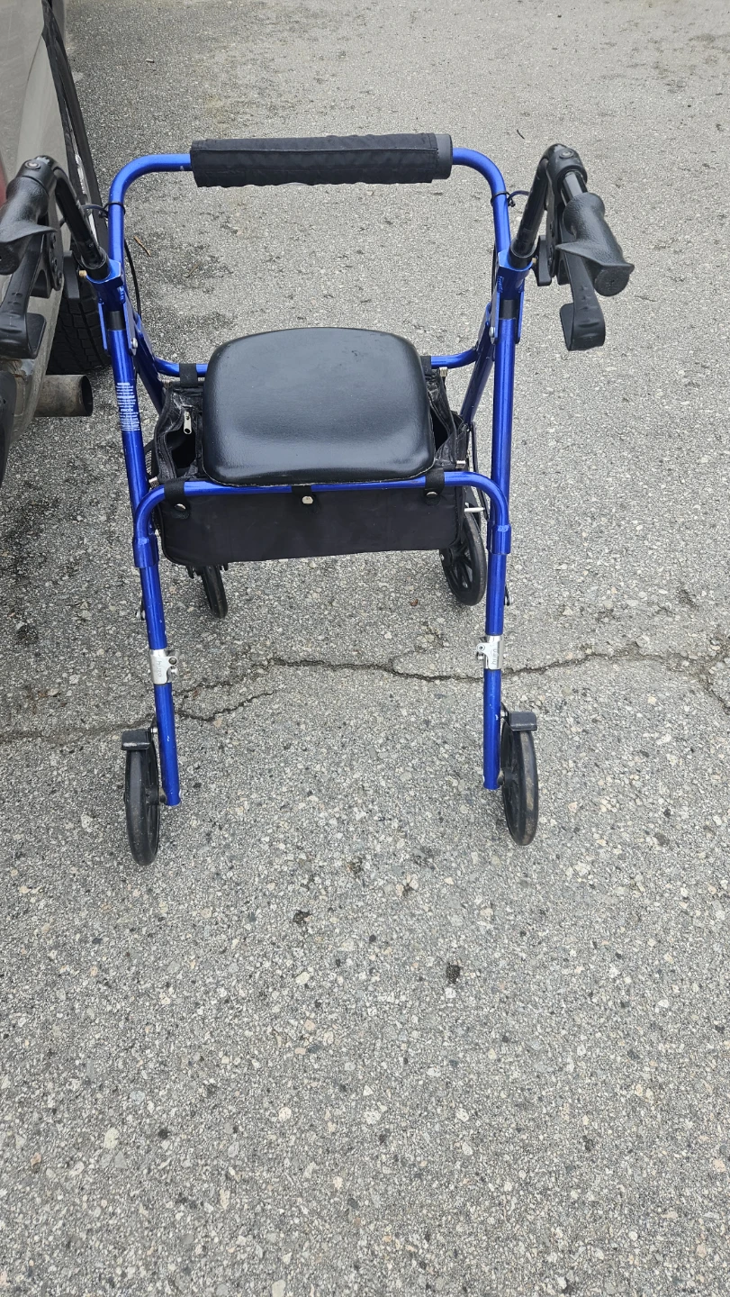 Blue 4-Wheel Walker with Seat - photo 3