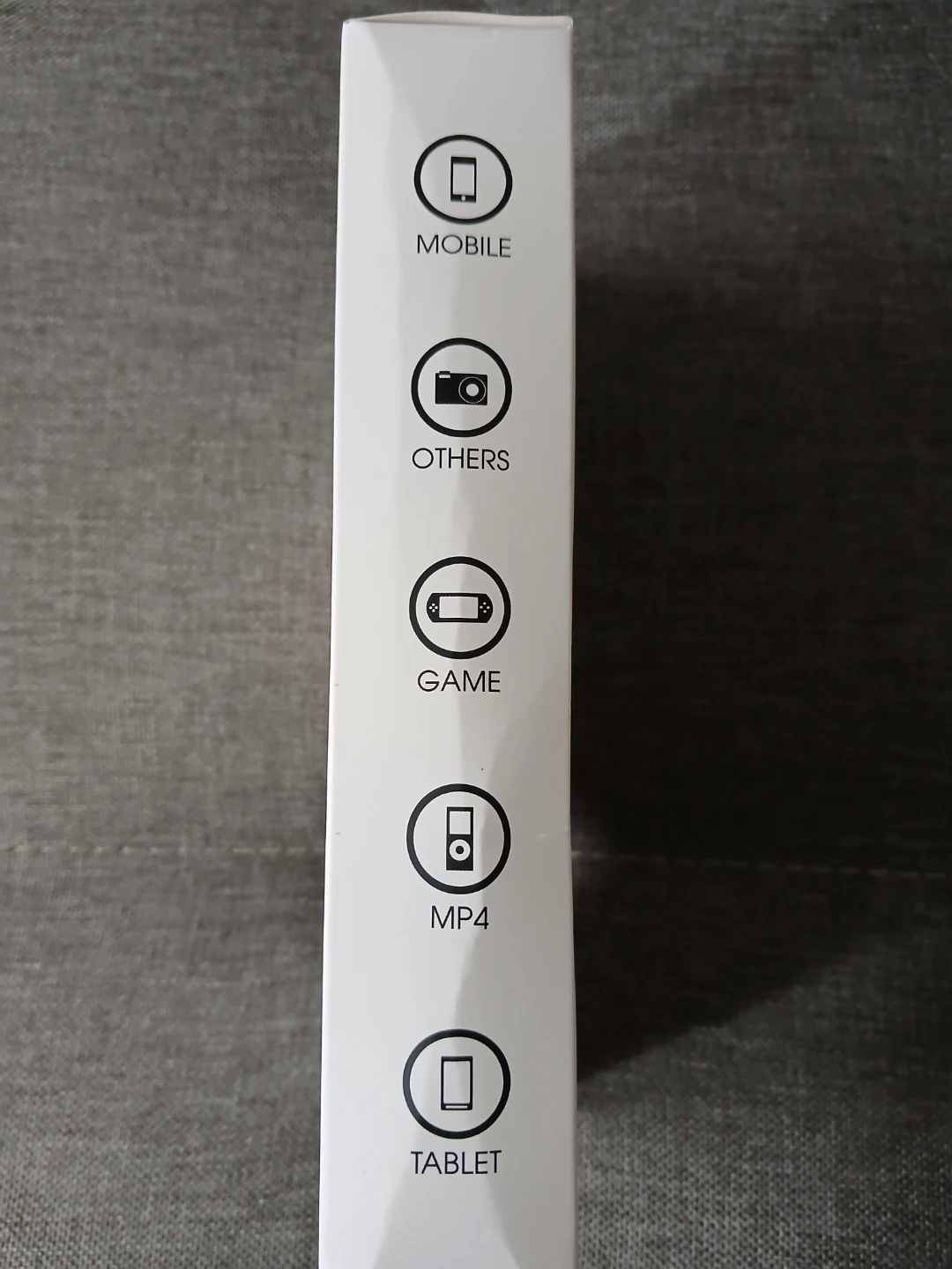 FEEL2NICE USB-C Charger with Cable - photo 2