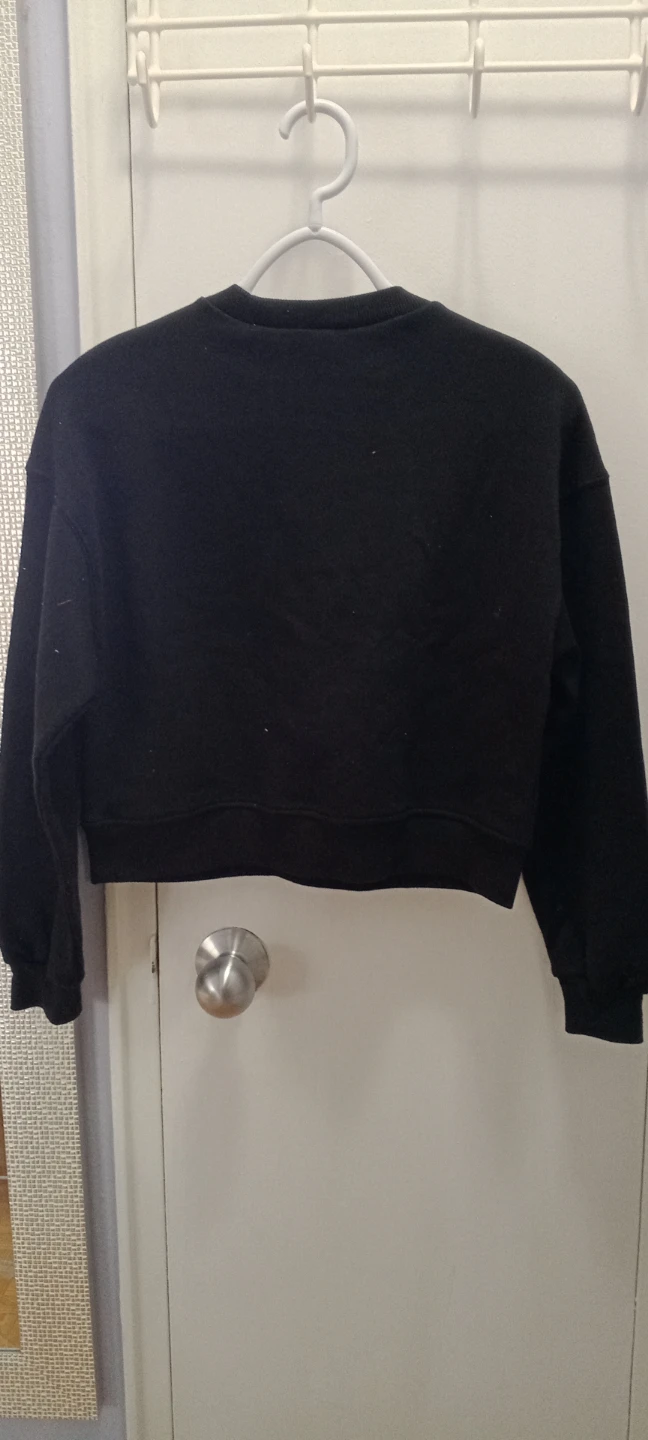 H&M Black Crewneck Sweatshirt - photo 3