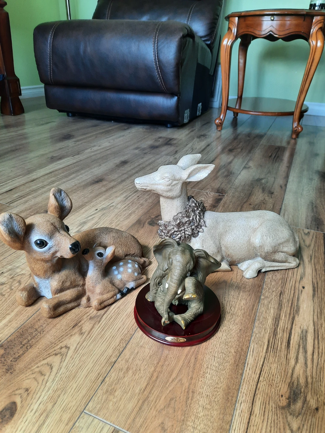 Collection of 3 animal figurines: deer family and elephant - photo 3
