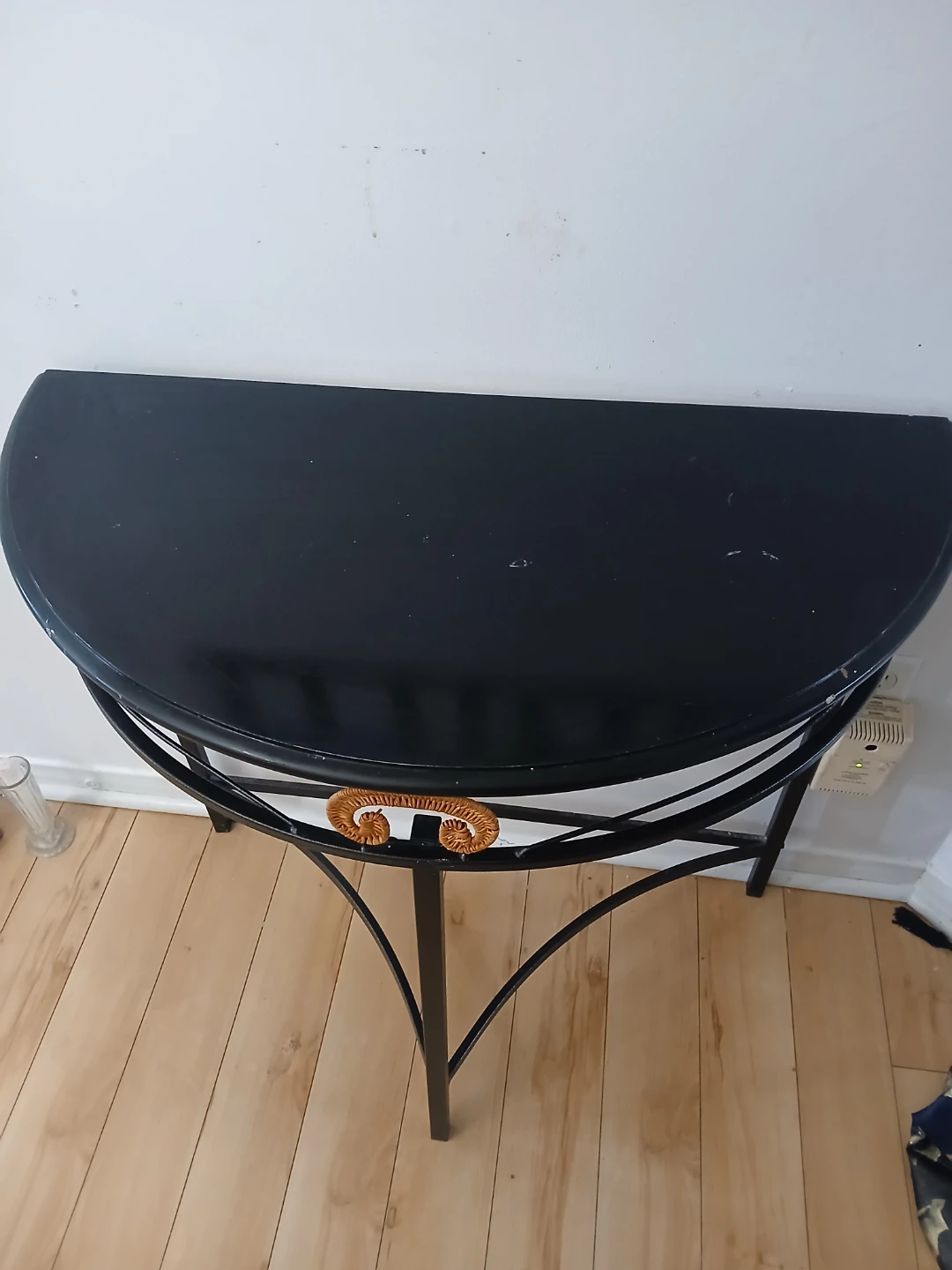 Side table - photo 2