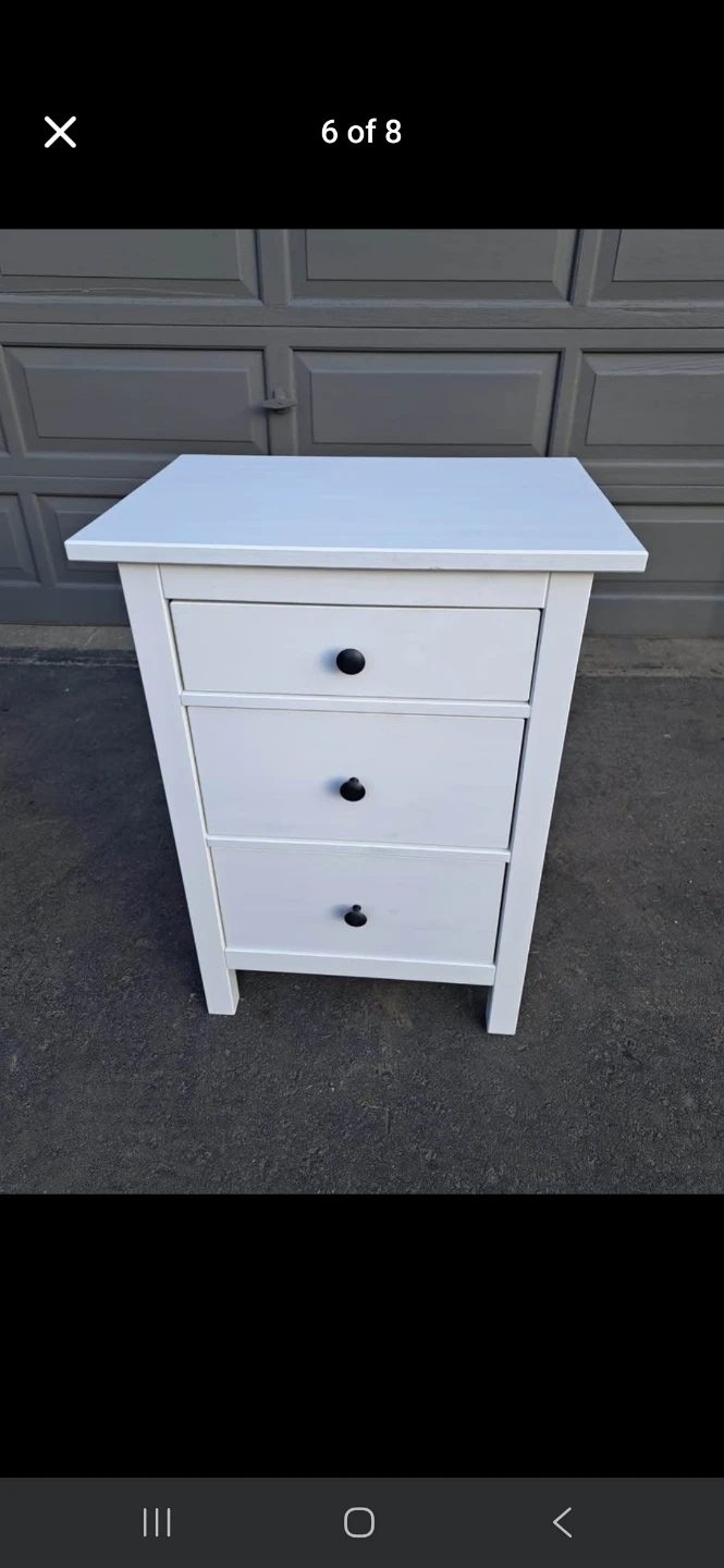 White 3-Drawer Nightstand / Side Table - photo 2